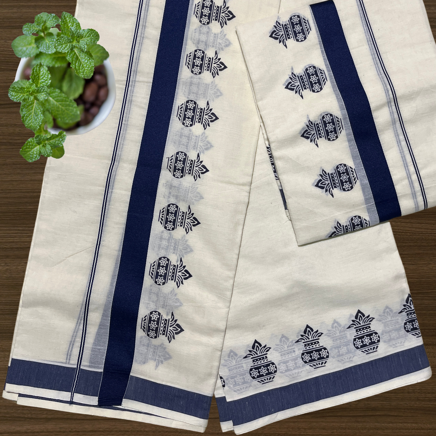 Premium Kuthampully Cotton Set Mundu with Kumbam Design