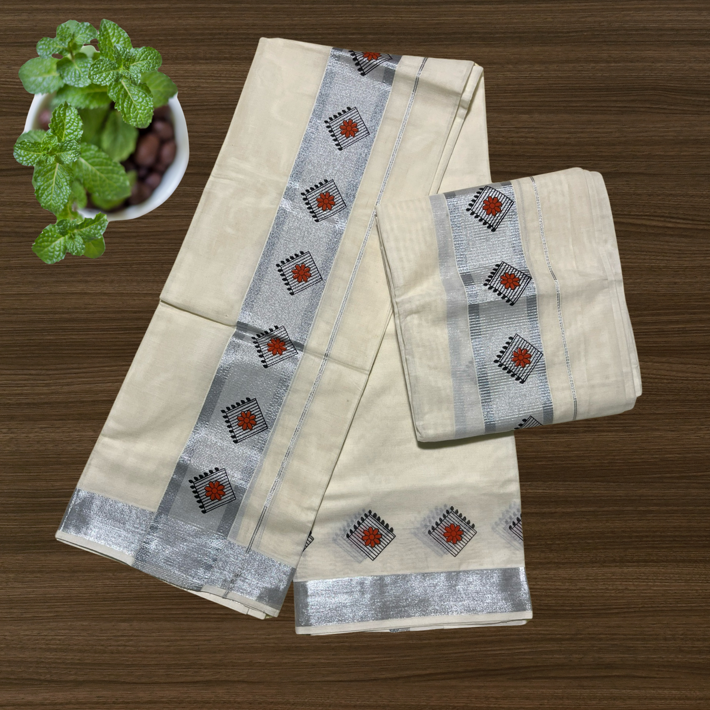 Premium Kuthampully Cotton Set Mundu with Silver Kasavu Kara and Floral design