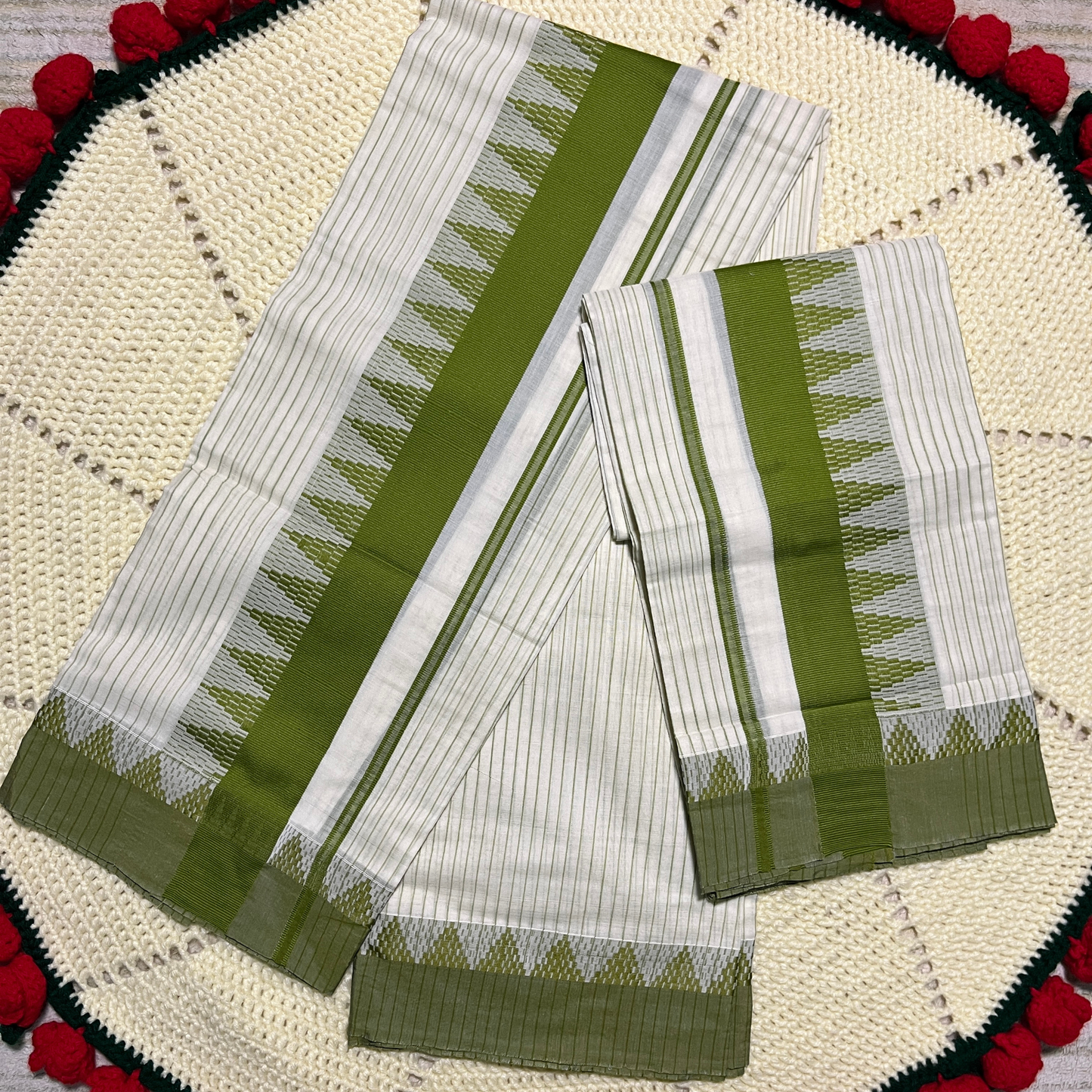 Premium Kerala Kuthampully Cotton Set Mundu with Temple Design Weaving