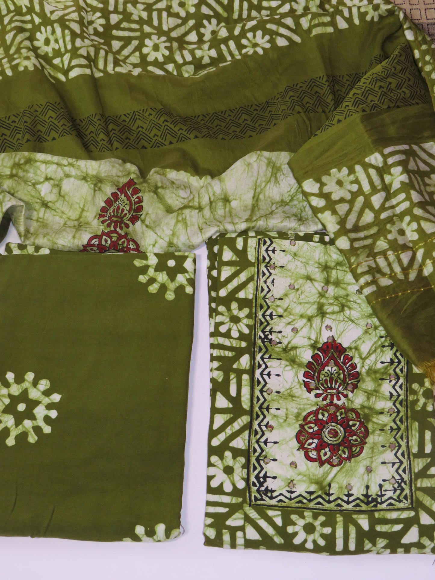 Cotton Rayon Mix Batik Print Salwar Suit